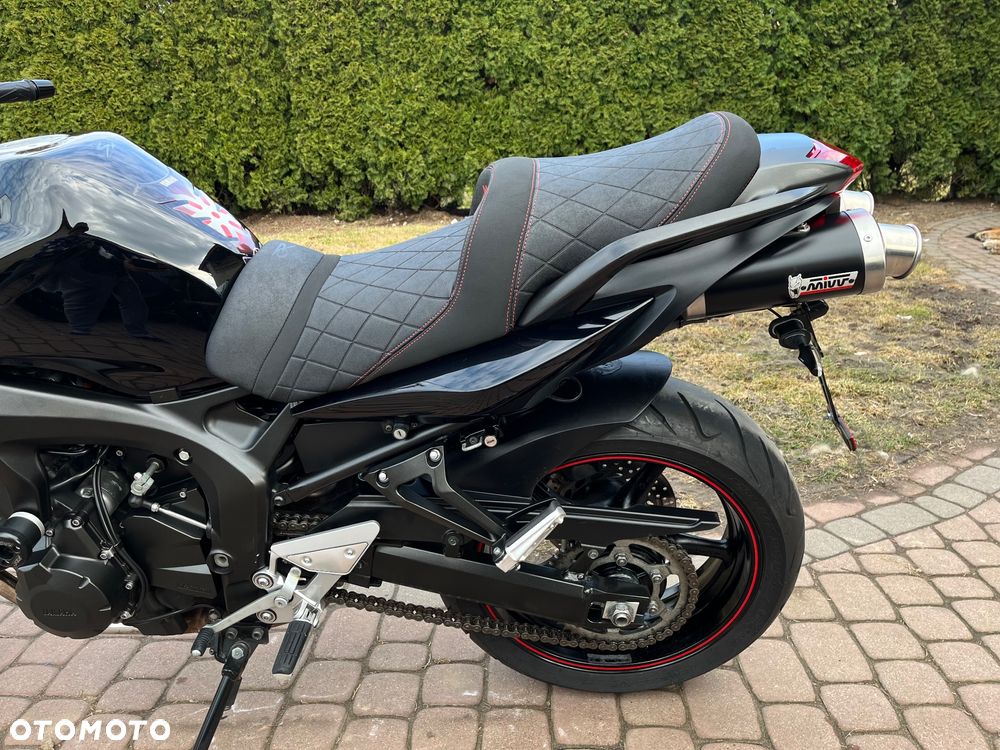 Yamaha FZ6 - 26