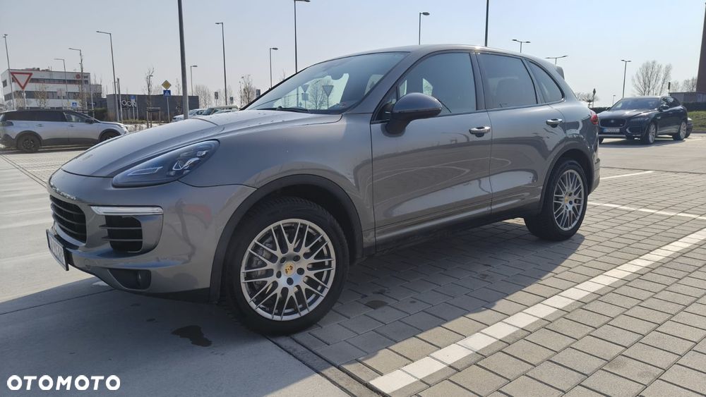 Porsche Cayenne S - 26