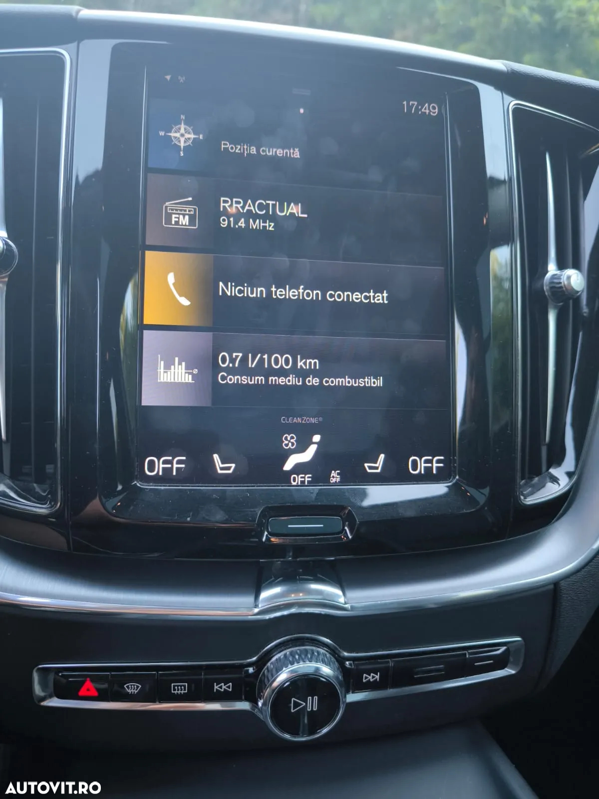 Volvo XC 60 B4 D AWD Geartronic Momentum - 11