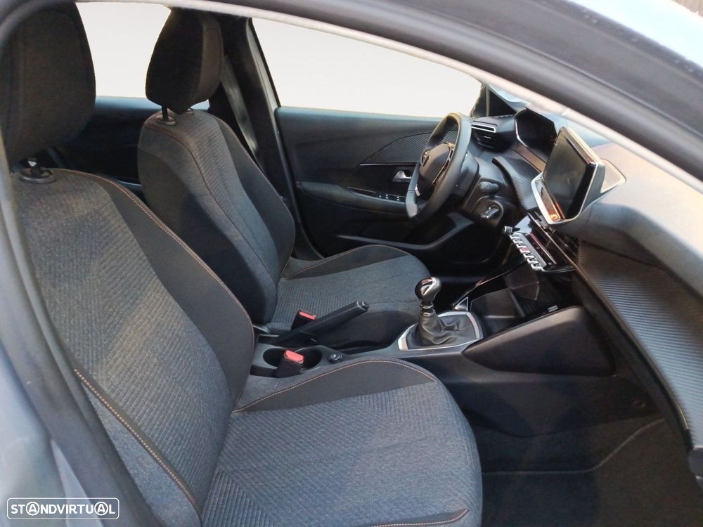 Peugeot 208 1.2 PureTech Style - 15