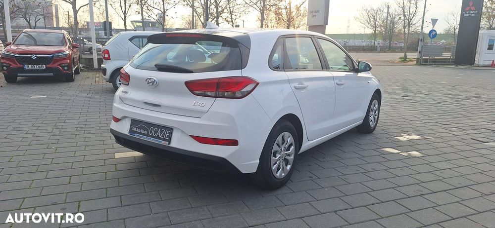 Hyundai i30 1.5 110CP 5DR M/T Comfort - 6