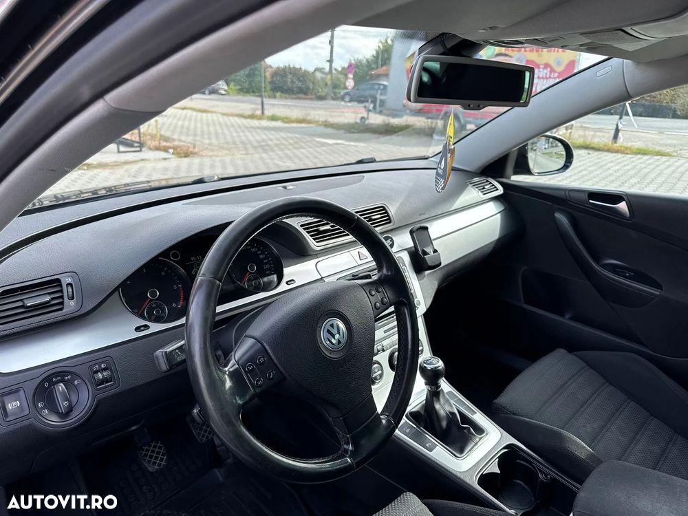 Volkswagen Passat - 18