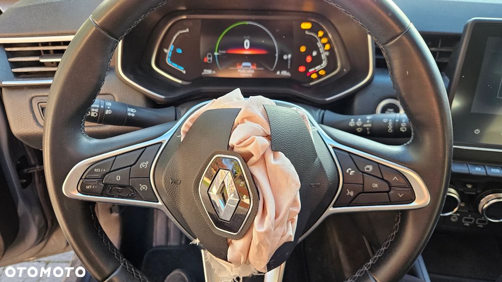 Renault Clio - 30
