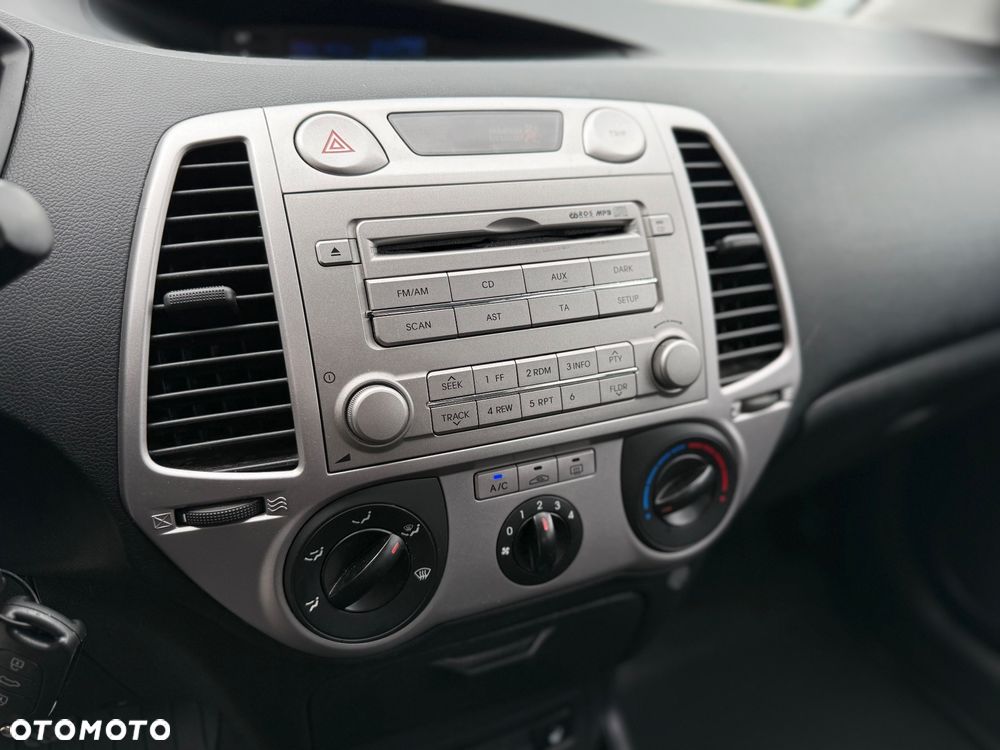 Hyundai i20 1.2 Edition Plus - 21