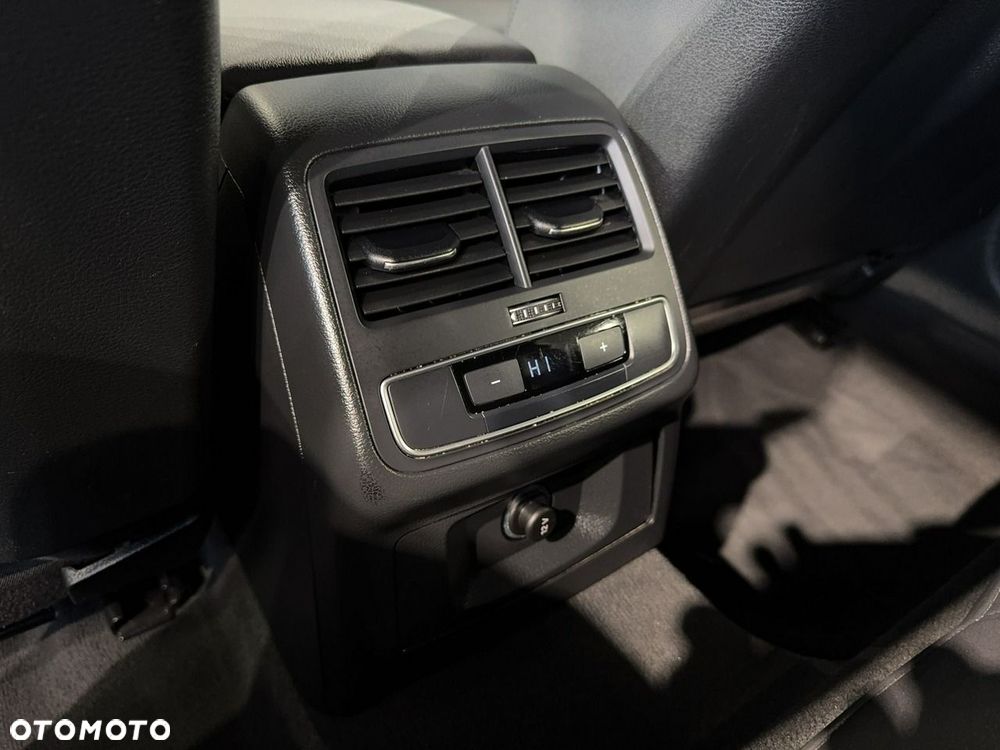 Audi A4 Allroad - 17