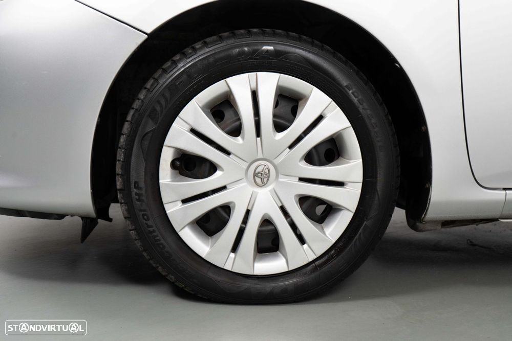 Toyota Corolla 1.4 D-4D Comfort - 15