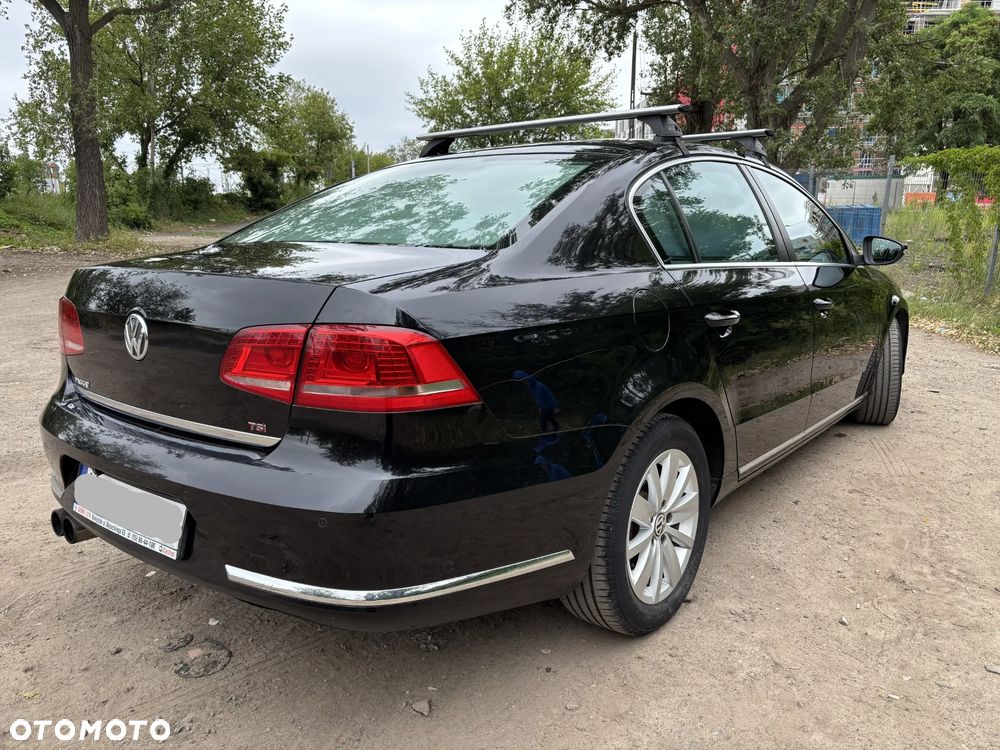 Volkswagen Passat 1.8 TSI Comfortline - 5
