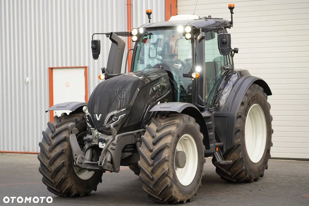 Valtra - 1