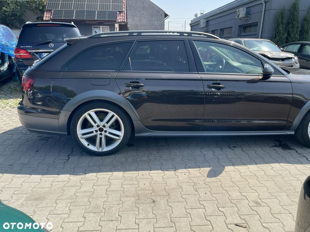 Audi A6 Allroad 3.0 TDI Quattro S tronic - 8