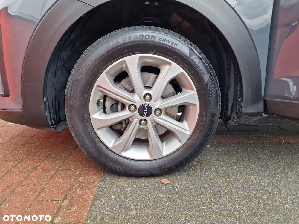 Kia Stonic 1.2 M - 18