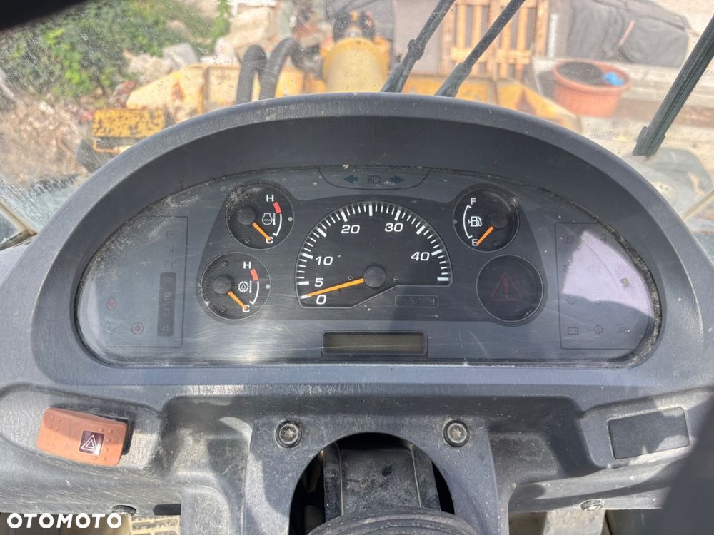 Komatsu Wa 250-5H - 14