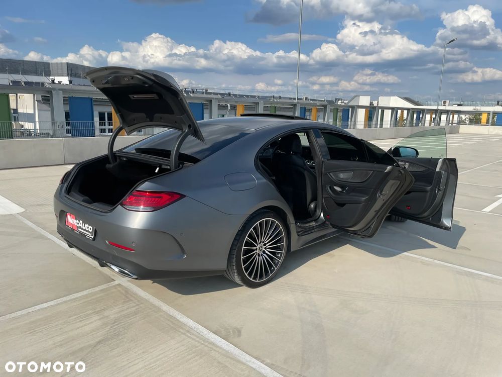 Mercedes-Benz CLS 300 d 4-Matic AMG - 10