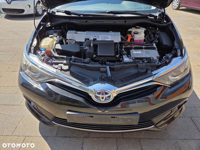 Toyota Auris - 13