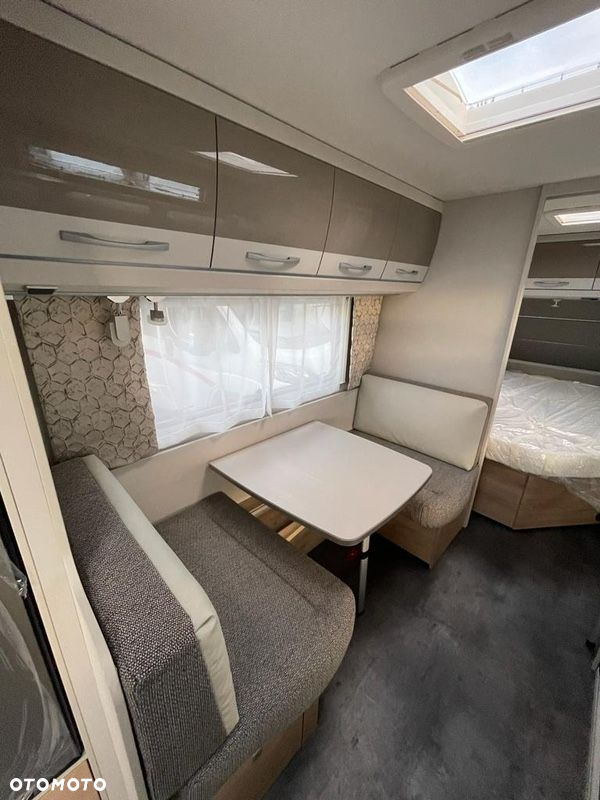 Dethleffs Nomad 730FKR - 10