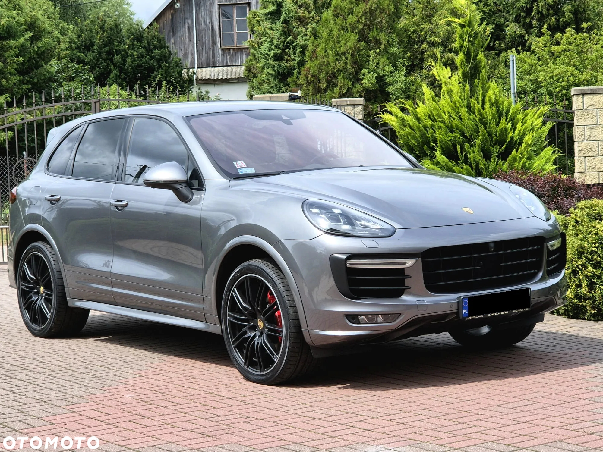Porsche Cayenne Turbo - 6