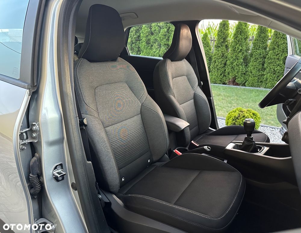 Renault Captur BLUE dCi 115 BUSINESS EDITION - 29