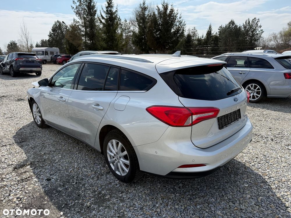 Ford Focus 2.0 EcoBlue STart-Stopp-System TITANIUM X - 3