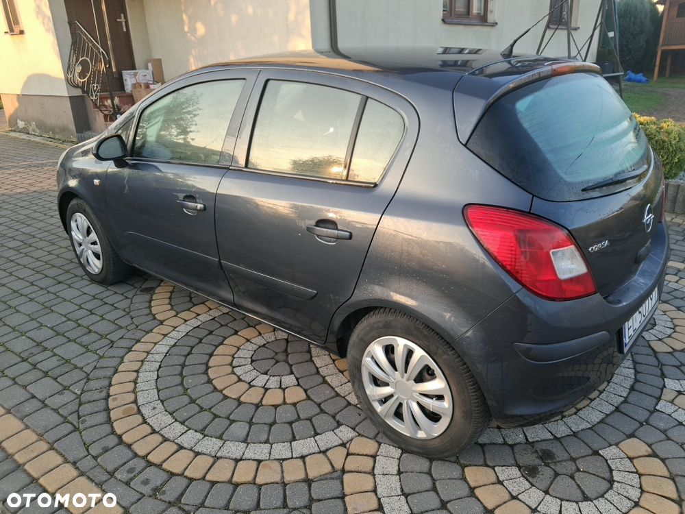 Opel Corsa - 3