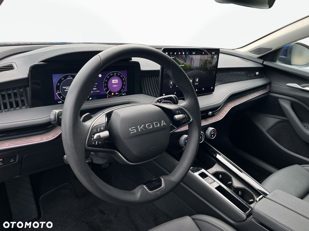 Skoda Superb 2.0 TSI L&K DSG - 7