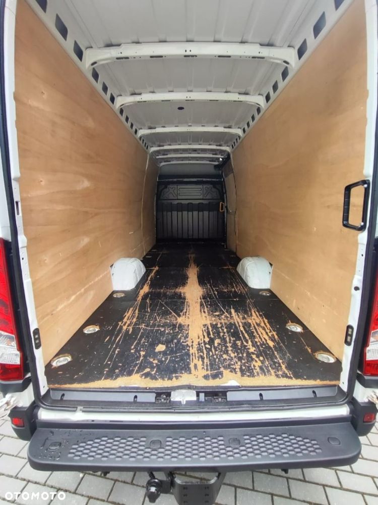 Iveco Daily - 18