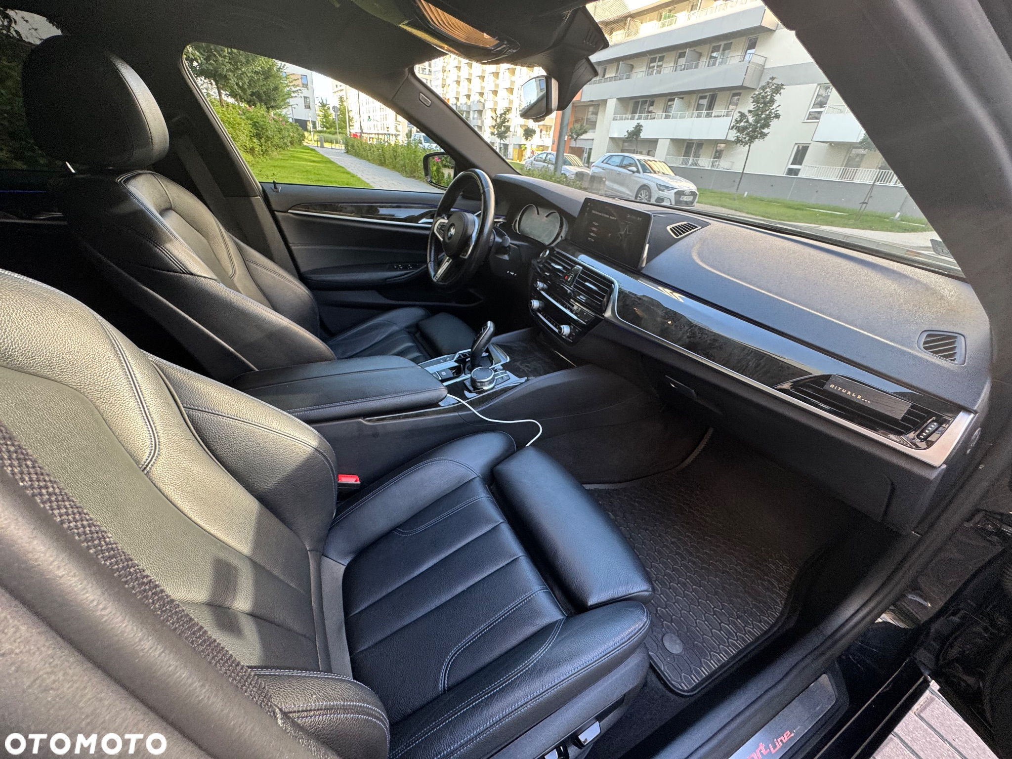 BMW Seria 5 520d xDrive M Sport sport - 18