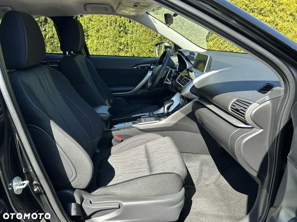 Mitsubishi Eclipse Cross 1.5 T GPF Instyle CVT 4WD - 7