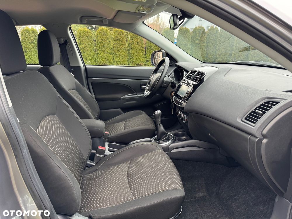 Mitsubishi ASX 1.6 ClearTec 2WD Diamant Edition+ - 11