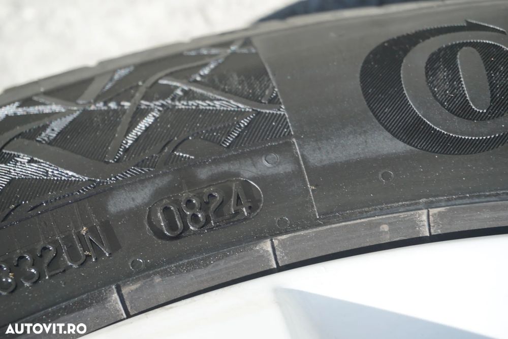 Volkswagen Multivan - 18