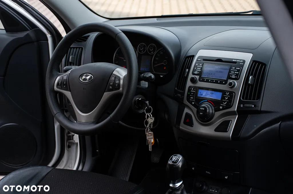 Hyundai i30 1.6 CRDi Base - 29