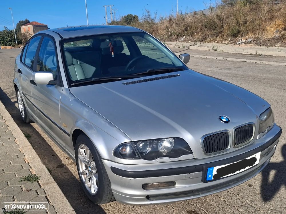 BMW 320 - 13