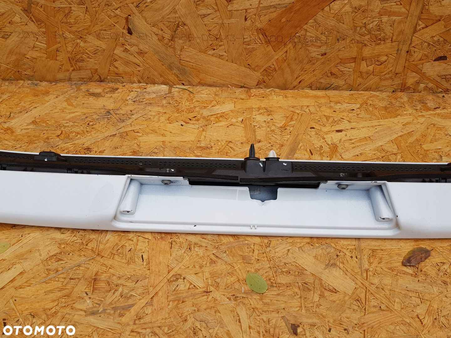 FORD FIESTA MK7 SPOILER LOTKA DASZEK KLAPY BAGAŻNIKA TYŁ 8A61-A44210-B - 10