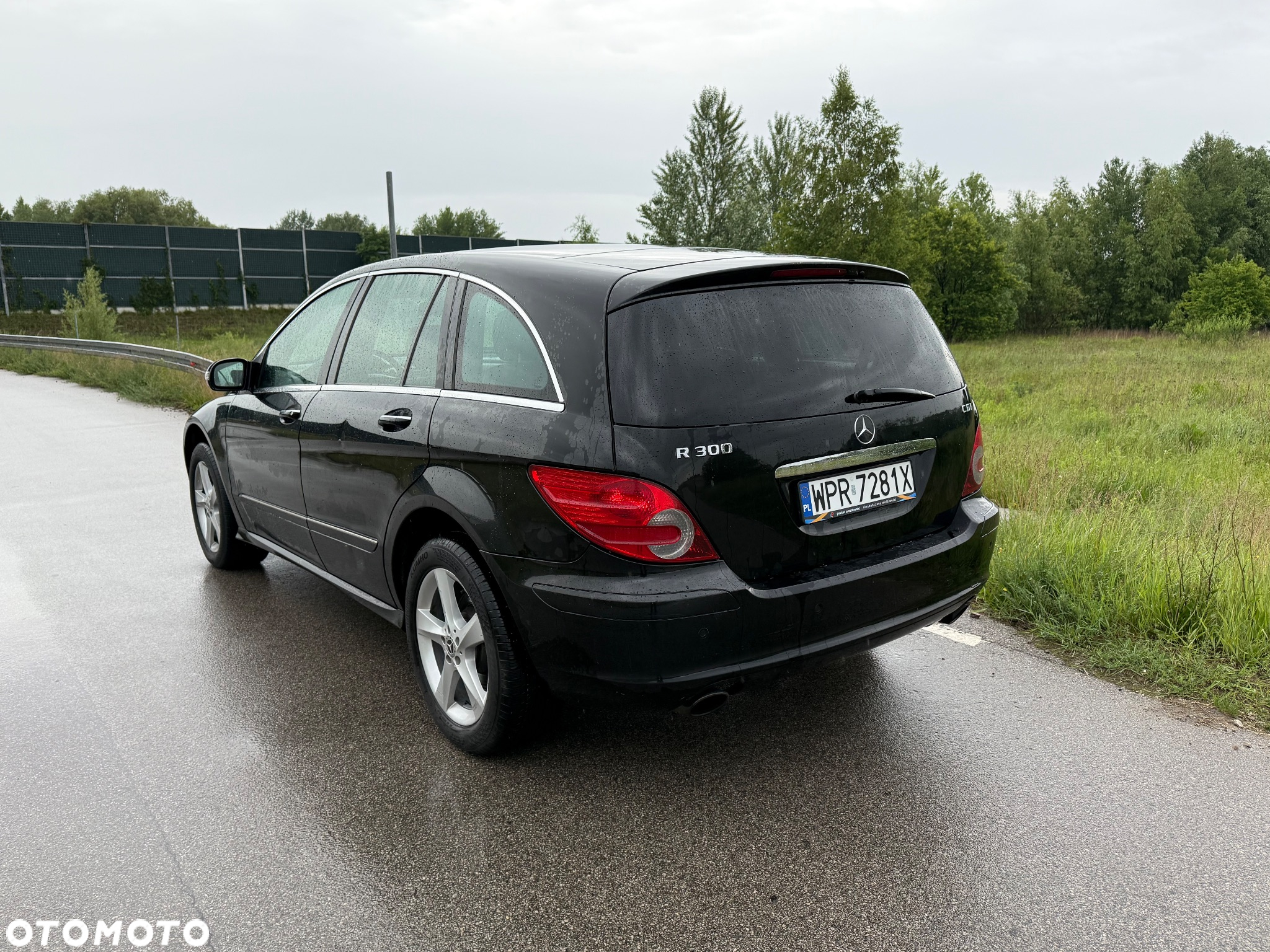 Mercedes-Benz Klasa R - 9