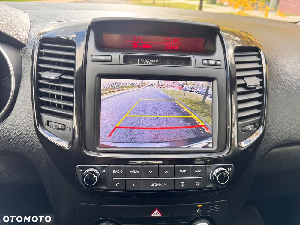 Kia Venga - 10
