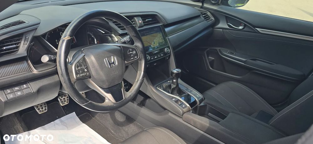 Honda Civic 1.5 i-VTEC Turbo Prestige - 31