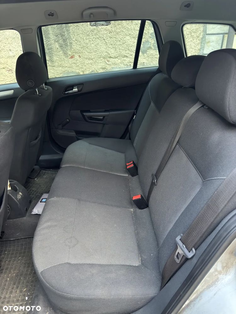 Opel Astra 1.3 CDTI 111 - 7
