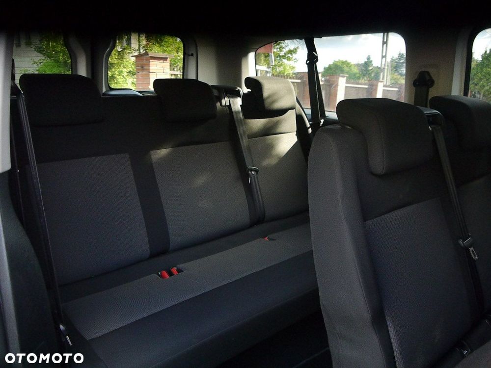 Opel Zafira 2.0 D L Elegance - 38