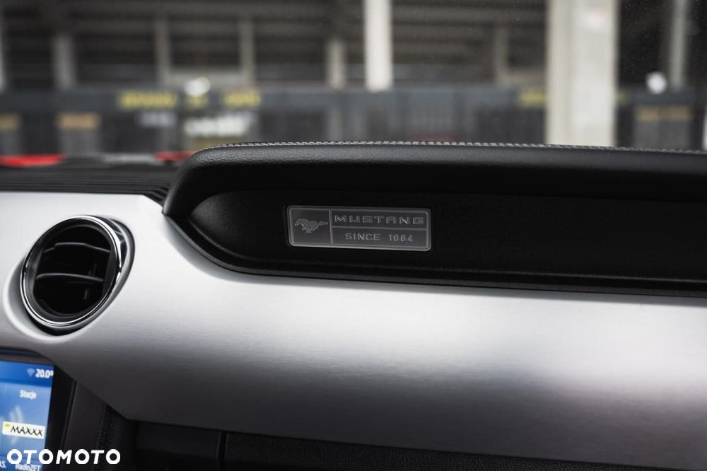Ford Mustang - 28