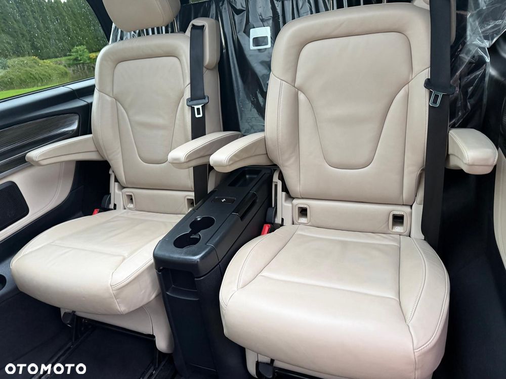 Mercedes-Benz Klasa V 250 d lang 4Matic 9G-TRONIC Exclusive - 19