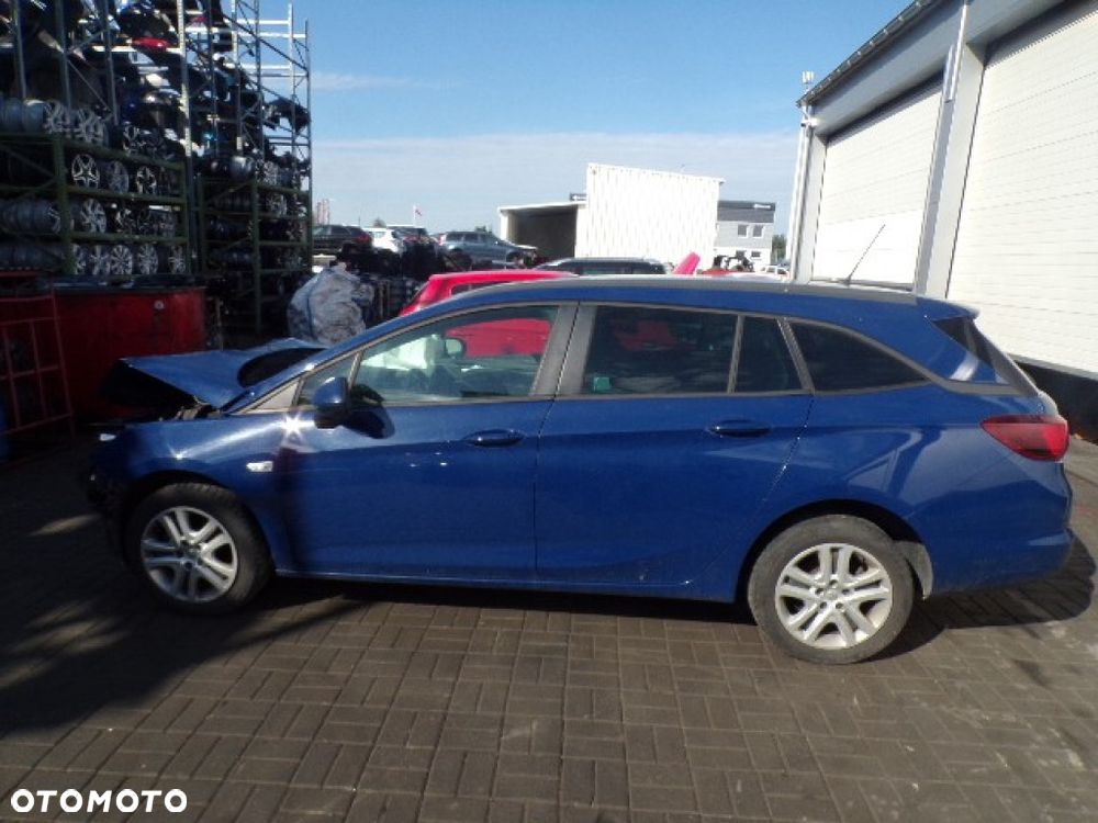 Części - Opel Astra 5 V K 1.6 CDTI 110 KM KOMBI 18R - 1