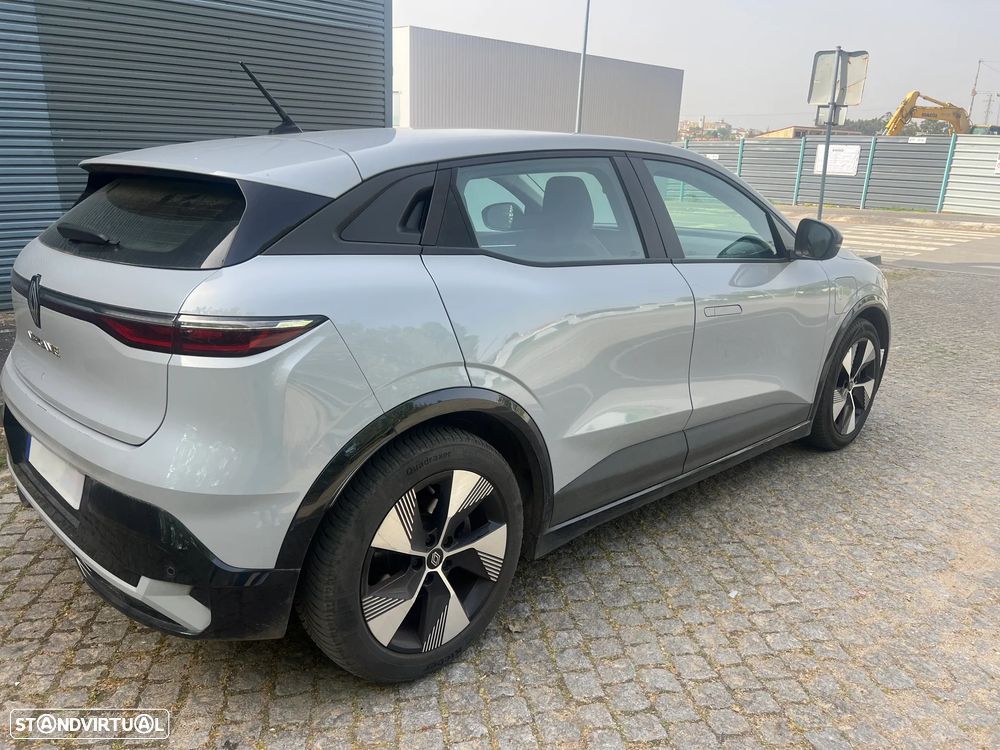 Renault Mégane E-Tech EV60 220hp optimum charge Equilibre - 10