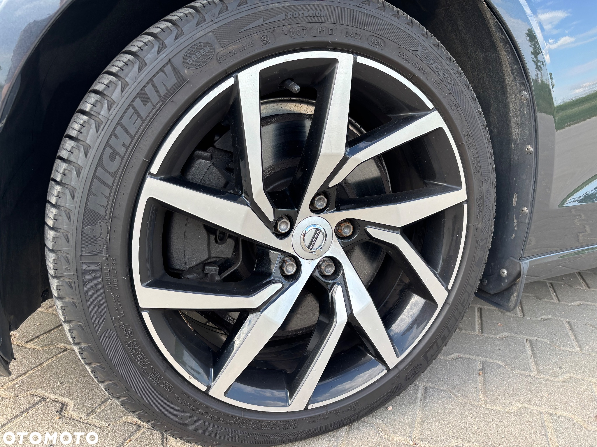 Volvo V60 T6 AWD Momentum Pro - 11