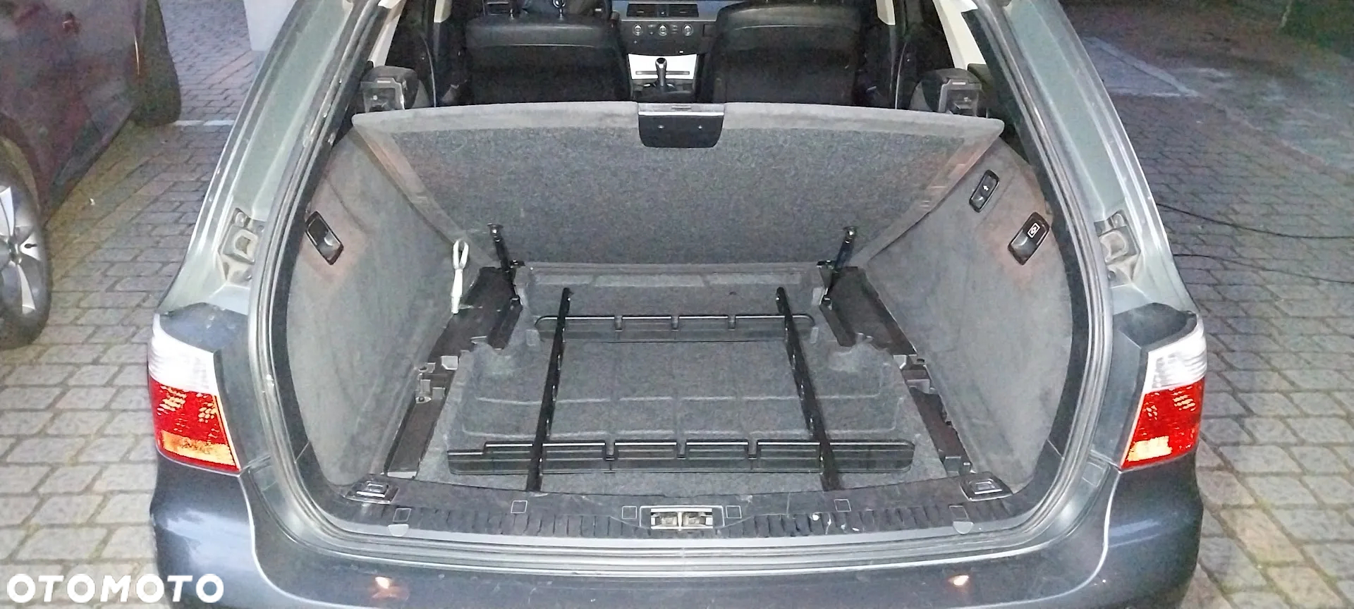 BMW Seria 5 523i - 20