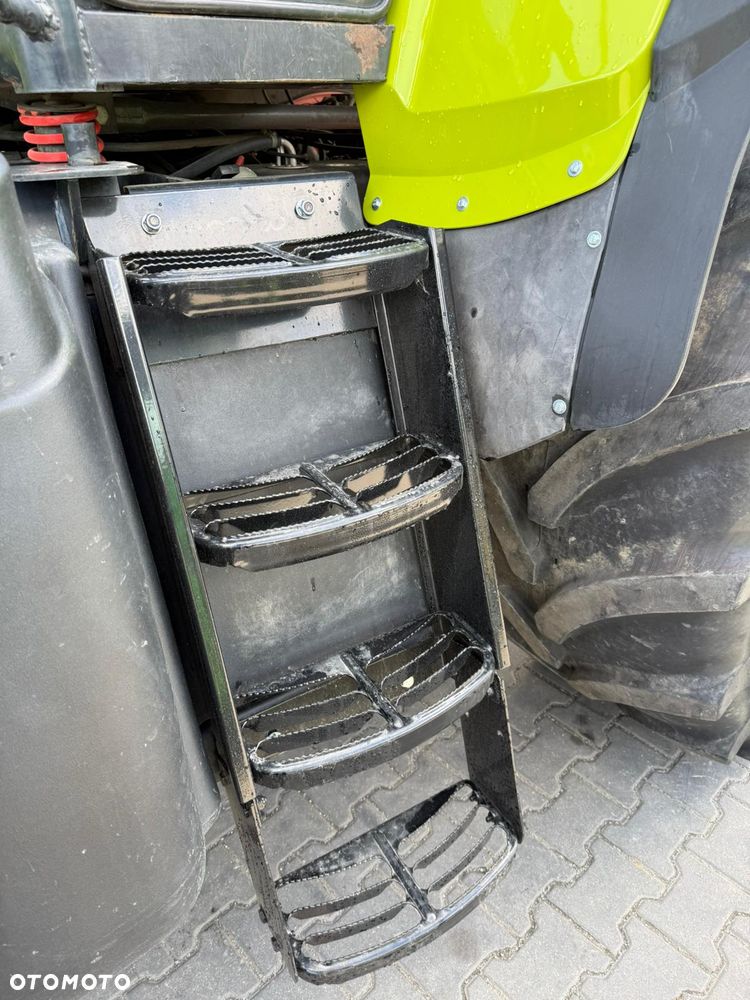 Claas AXION 810 CMATIC  820 CEBIS  JOHN DEERE 7430 - 5