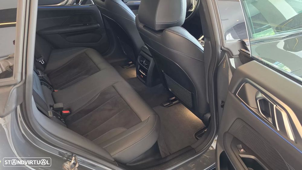 BMW i4 eDrive40 Pack Desportivo M - 50