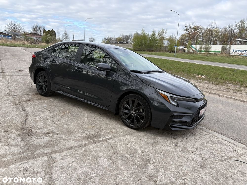 Toyota Corolla - 2