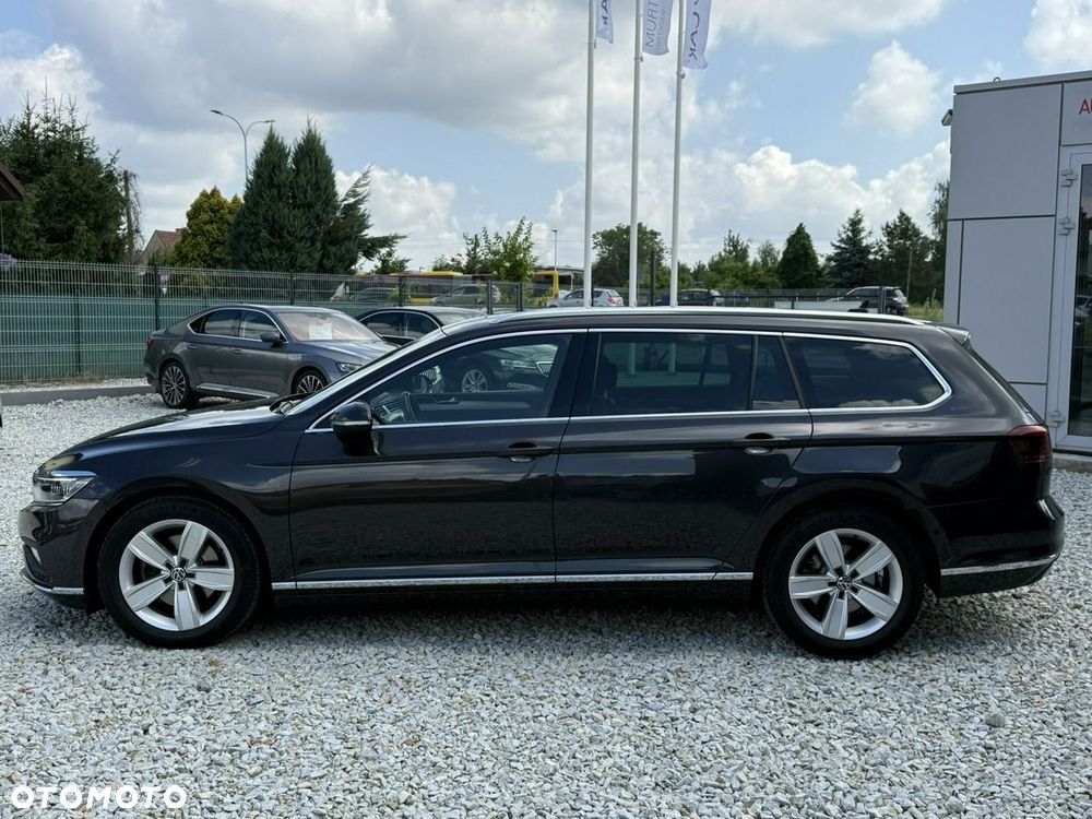 Volkswagen Passat Variant 2.0 TDI SCR DSG Elegance - 6