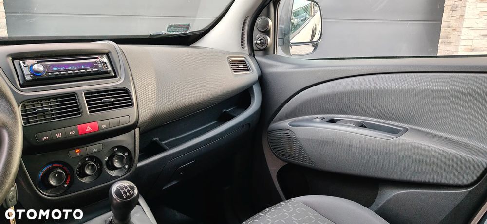 Fiat DOBLO - 18