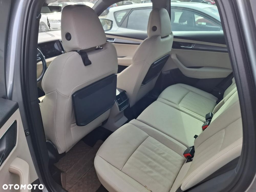 Skoda Karoq 2.0 TDI SCR 4x4 Style - 10