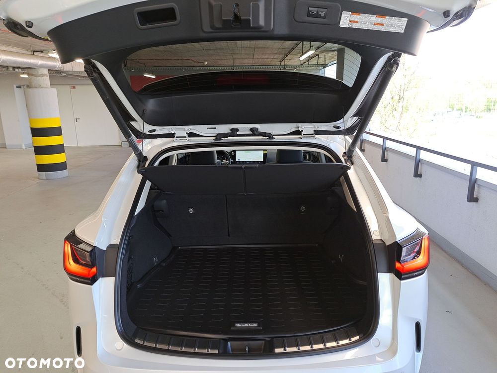 Lexus NX 350h Prestige AWD - 9