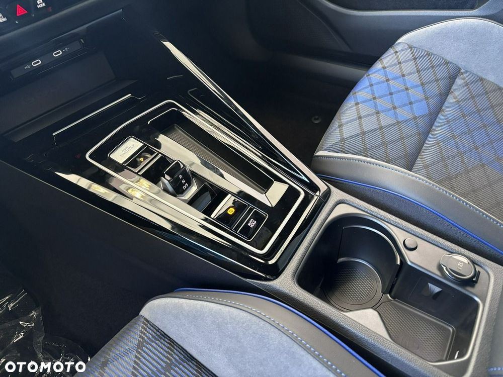 Volkswagen Golf Variant 2.0 TSI OPF 4Motion DSG R - 18